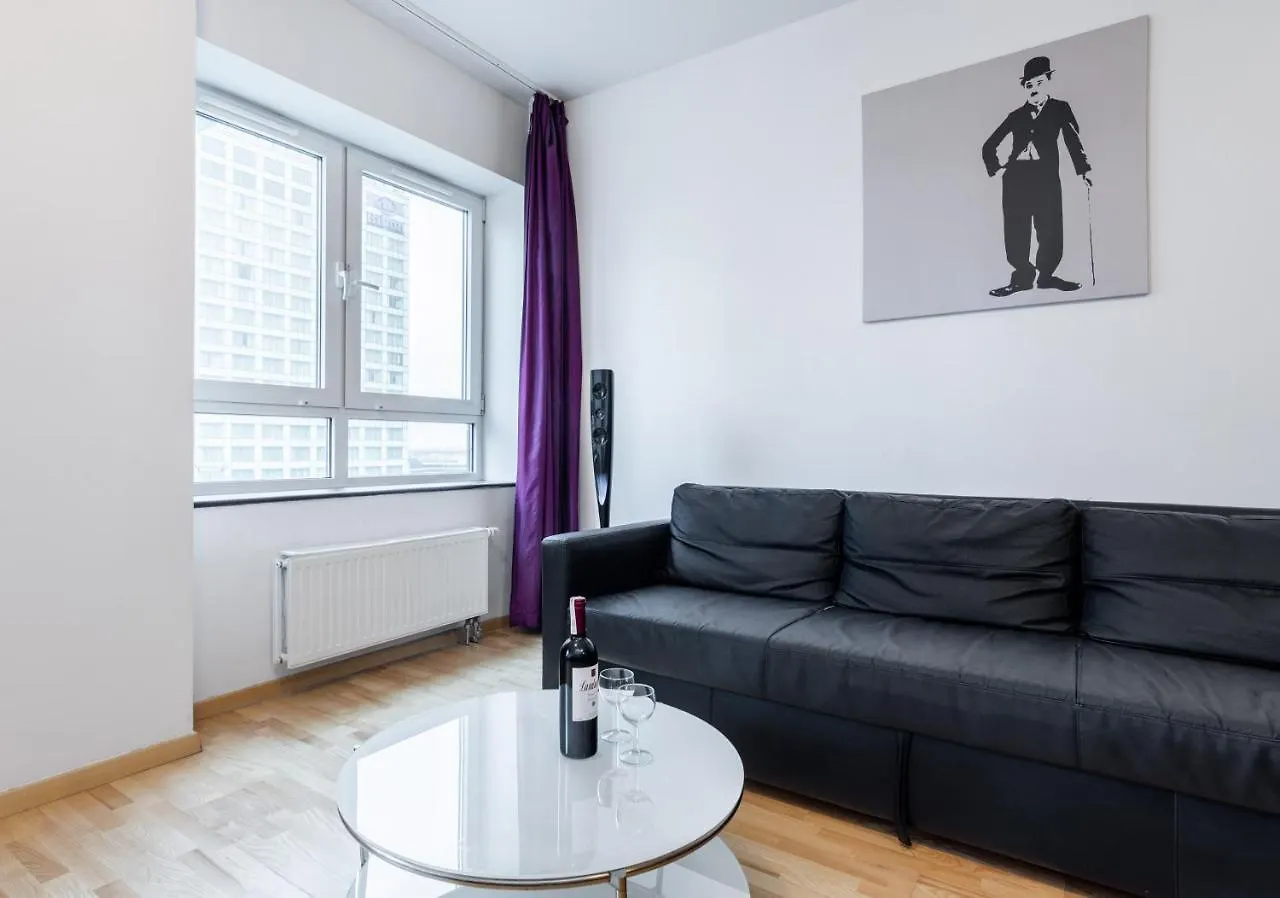 Hotel apartamentowy Green Wood Apartments Platinum Towers Warszawa