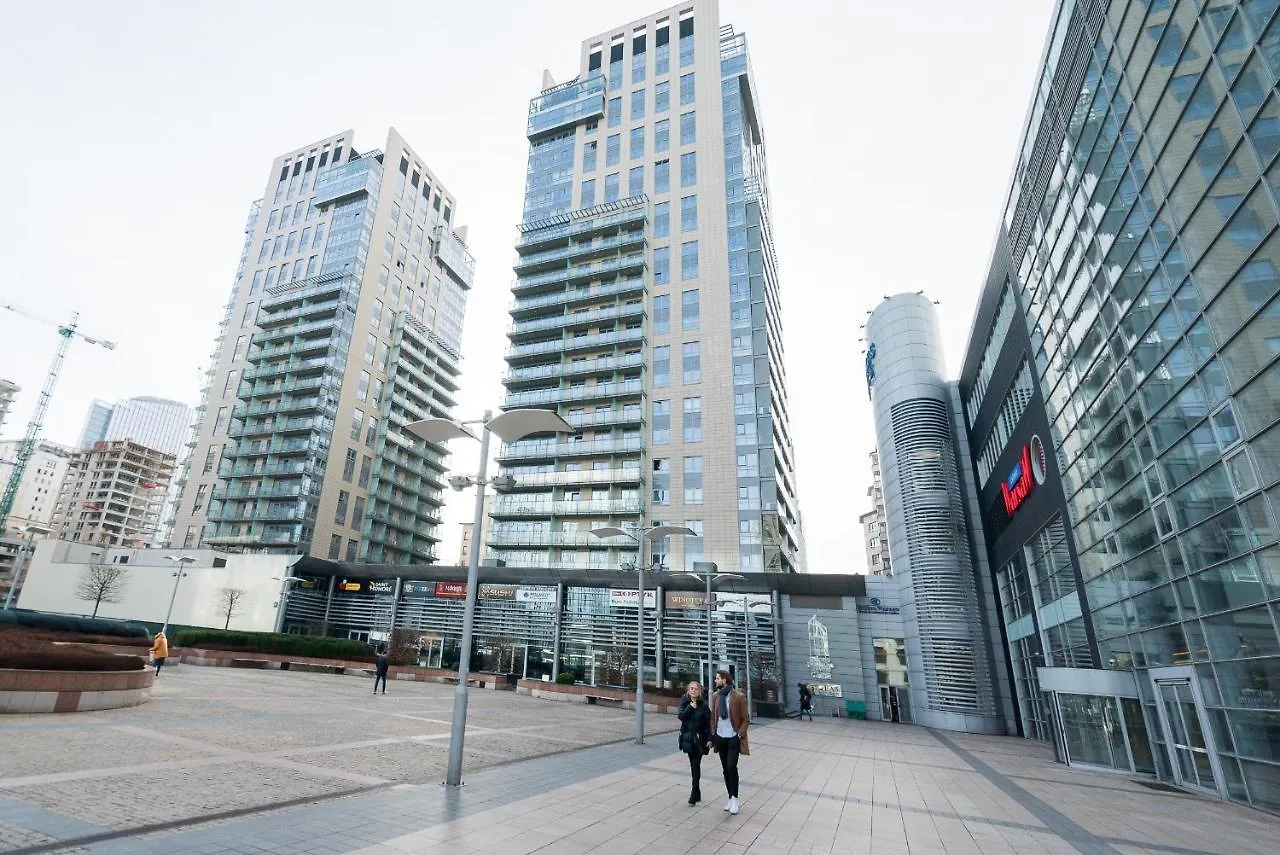 Green Wood Apartments Platinum Towers Warszawa 0*,
